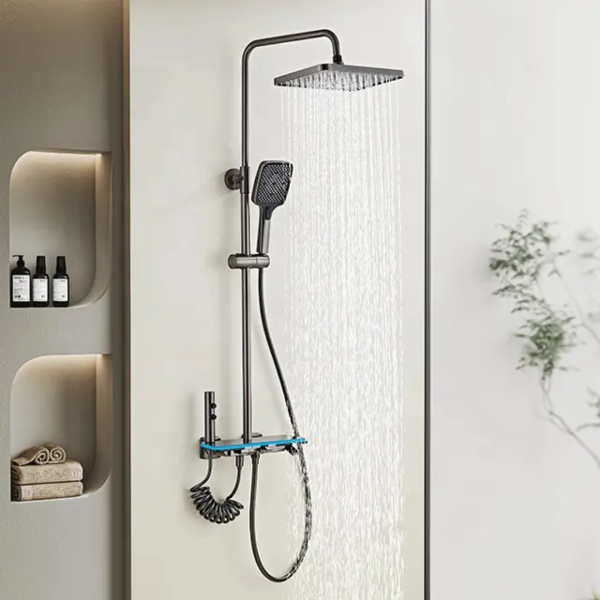 MO Digital Shower Set LED with ambient lighting.